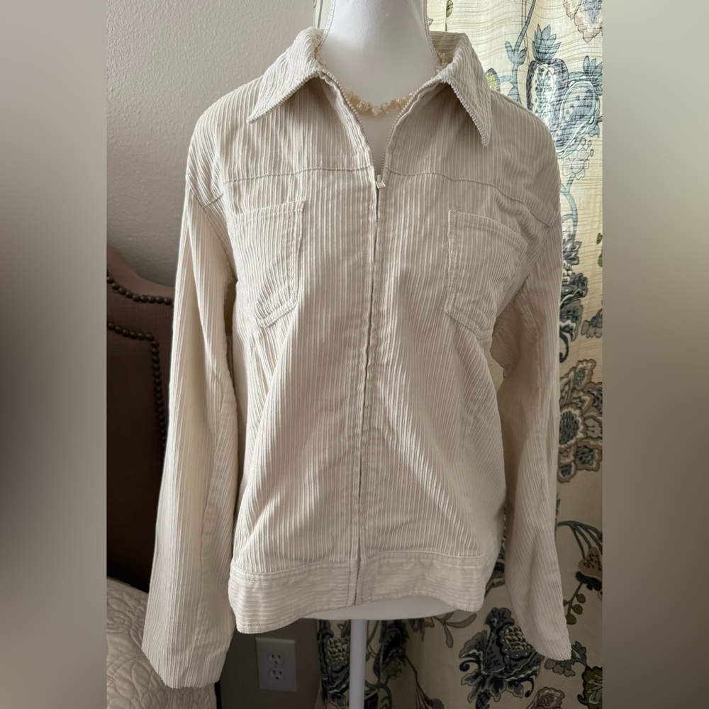Lightweight Cream Color Corduroy Zipper Jacket
